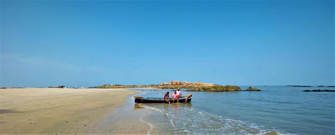White Shell Beach House Каннур Екстер'єр фото