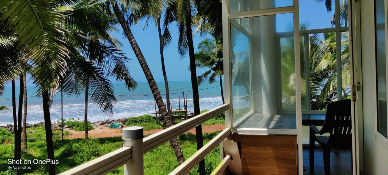 White Shell Beach House Каннур Екстер'єр фото