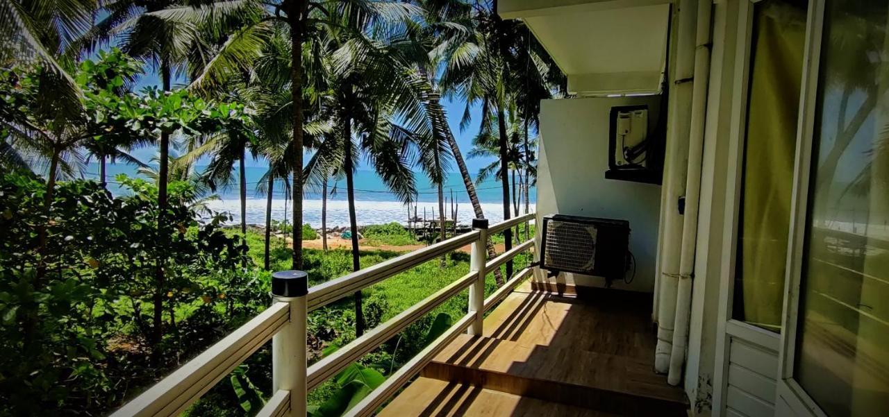 White Shell Beach House Каннур Екстер'єр фото