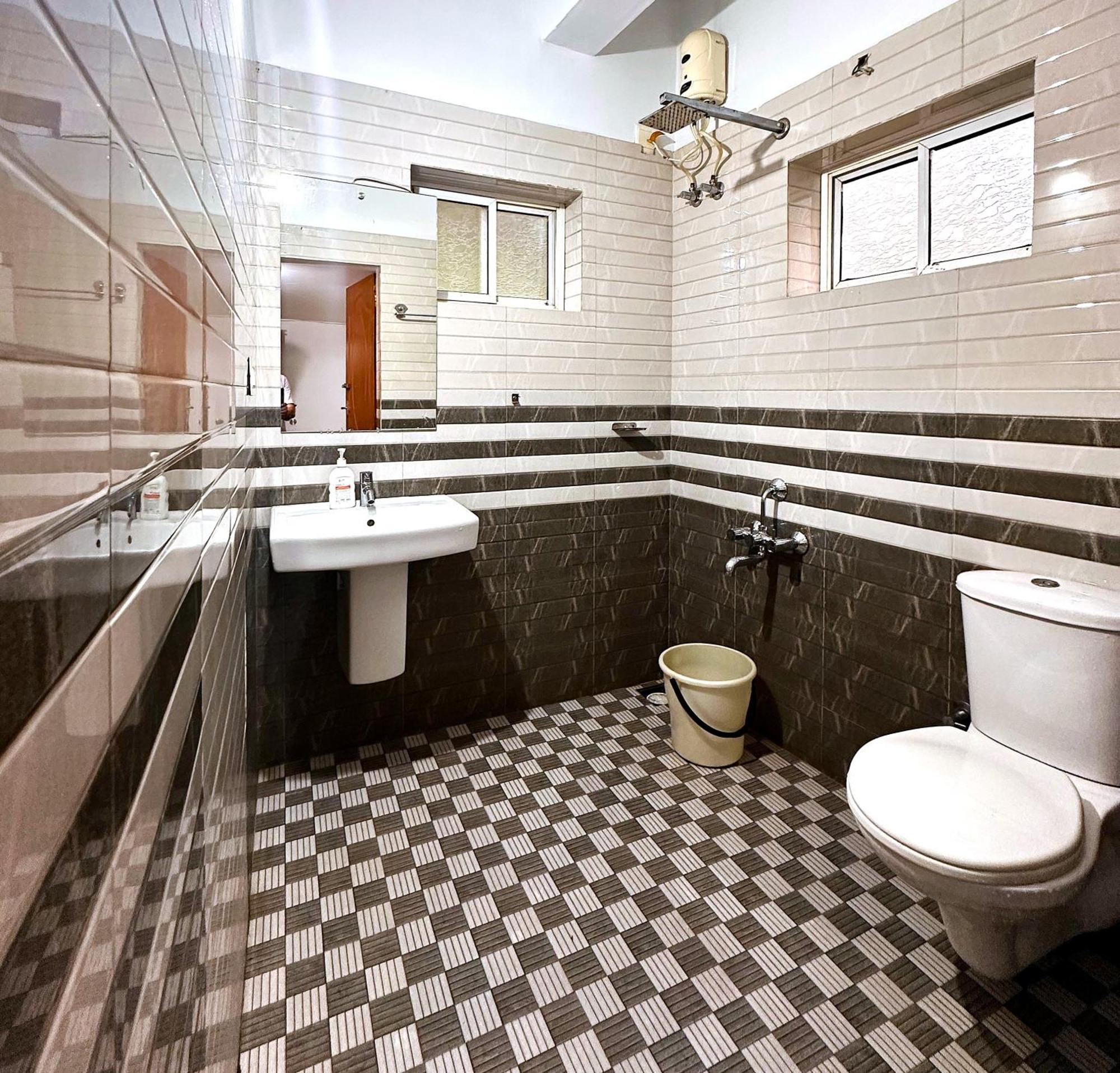 White Shell Beach House Каннур Екстер'єр фото